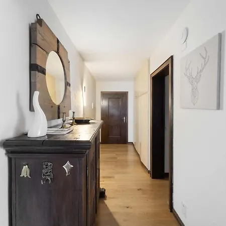 2bedr Parking View Apartment